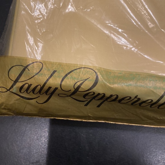 VTG Lady Pepperell Miralux permanent press yellow w/ stripes flat sheet double - Picture 4 of 7